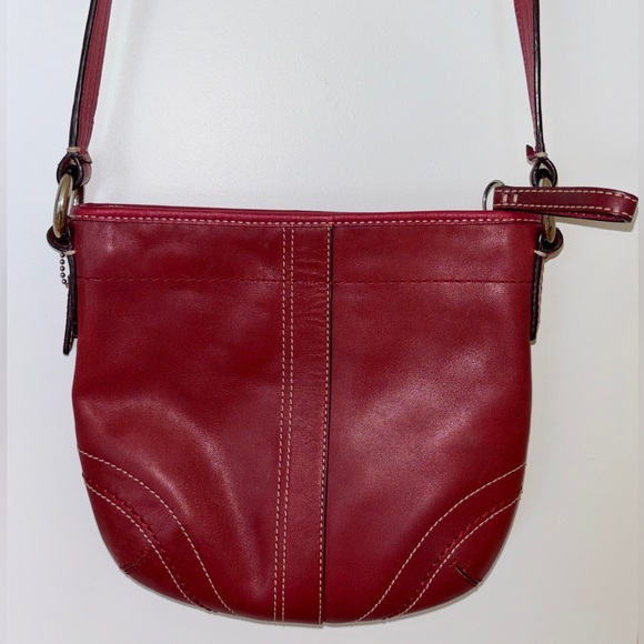 Coach Handbags - 💃COACH Soho Red Crossbody Y2K💃